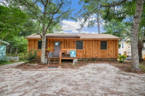 Mountains to Sea by Oak Island Accommodations